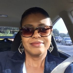 Meet your Posher, Joanne